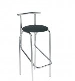JOLA_hocker_front34_L.jpg