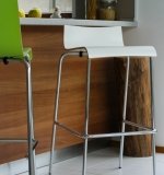 Kopie-von-günstige-Kantinenstühle-Hocker.jpg