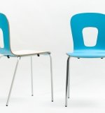 Kantinenstuhl-blau-HPL.jpg