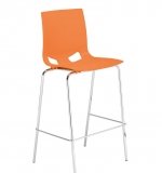 FONDO_hocker_front34_L.jpg