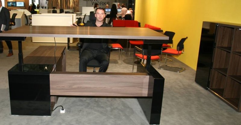 Chefzimmer mit E - Motor